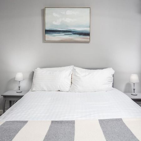Millbrae Residence - Donnini Apartments Ayr Ngoại thất bức ảnh
